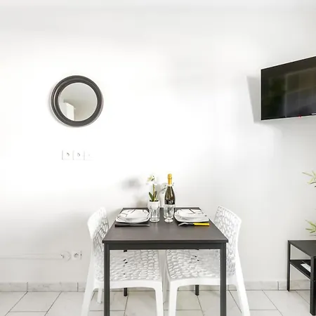 Appartement Bngo I Le Cosy Des Canuts I Parking, 2p, Proche Hôpital Caluire-et-Cuire
